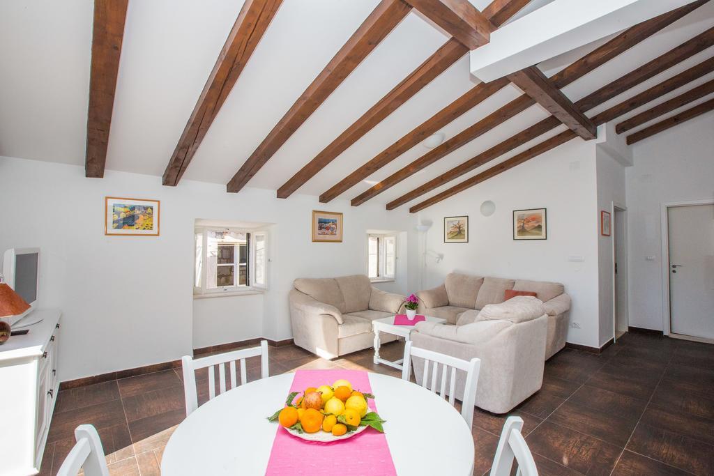 Relaxing Apartment Paulina With Balcony Dubrovnik Kamer foto