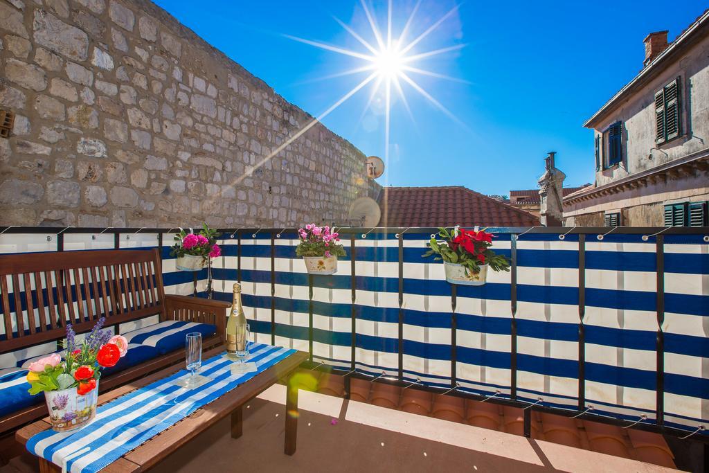 Relaxing Apartment Paulina With Balcony Dubrovnik Kamer foto